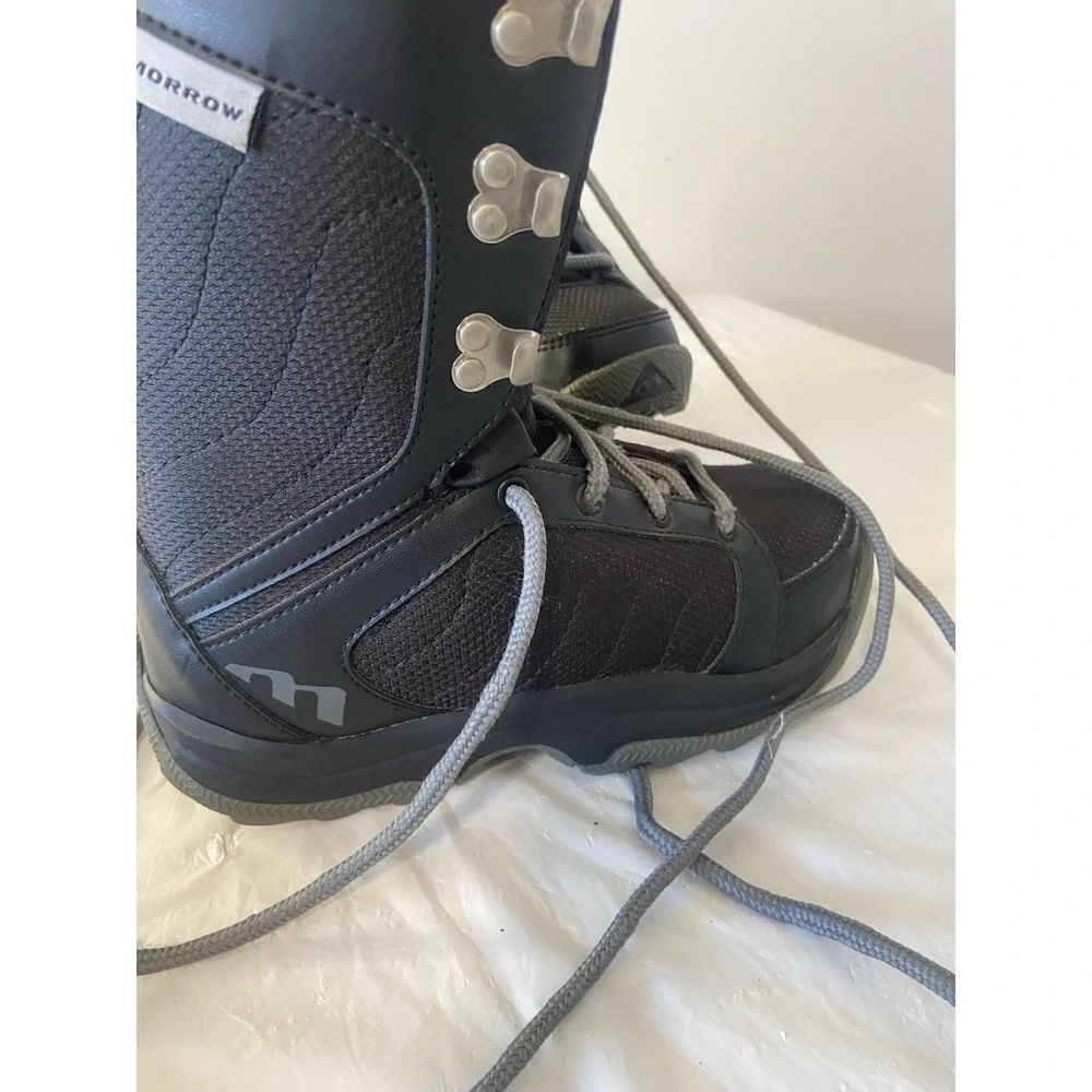 Kids Morrow Black Slick Lace Up Snowboard Boots-New‎ Without Box-Size 4